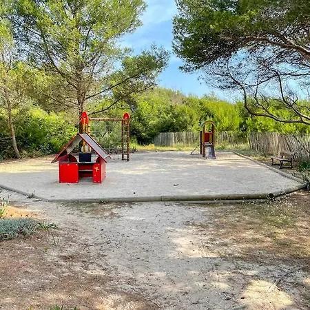 Appartement moderne en résidence privée face à la mer Hyères Extérieur photo
