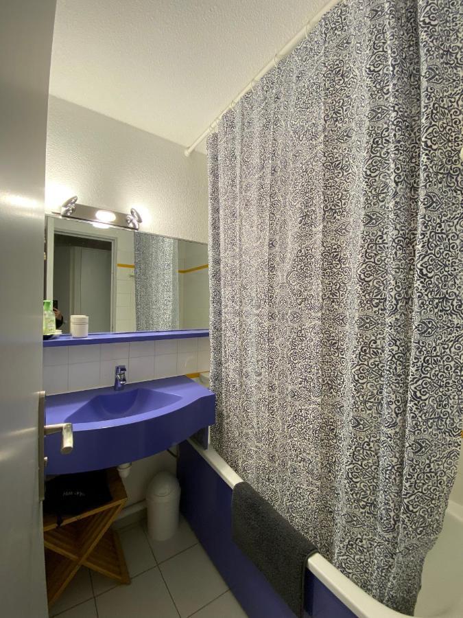 En Privee, Face A La Avec Acces Direct Apartment